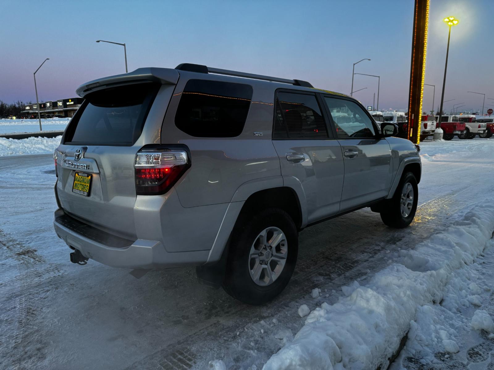 2021 Silver /Gray Toyota 4Runner SR5 (JTEMU5JR7M5) with an 4.0L V6 engine, located at 1960 Industrial Drive, Wasilla, 99654, (907) 376-5555, 61.573475, -149.400146 - Photo #5
